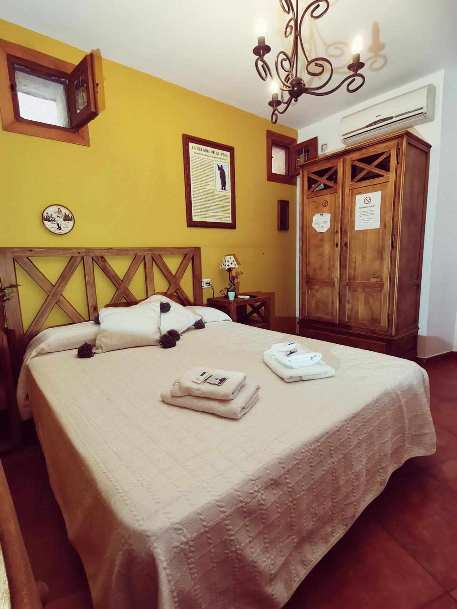 Casa Rural Parada Real Garganta la Olla Luaran gambar